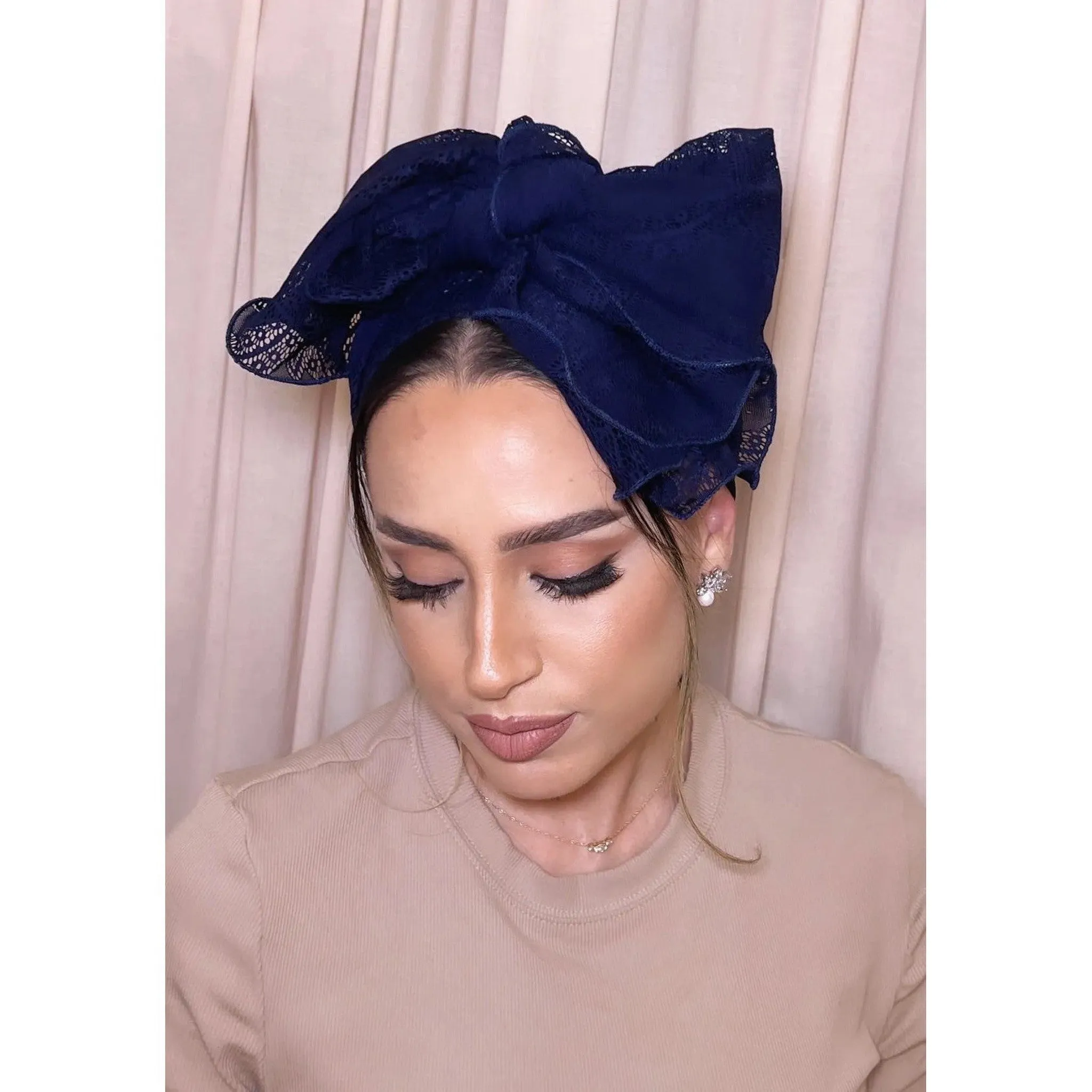 Avigail Lahiani Elegant Headcover Set - Navy Lace