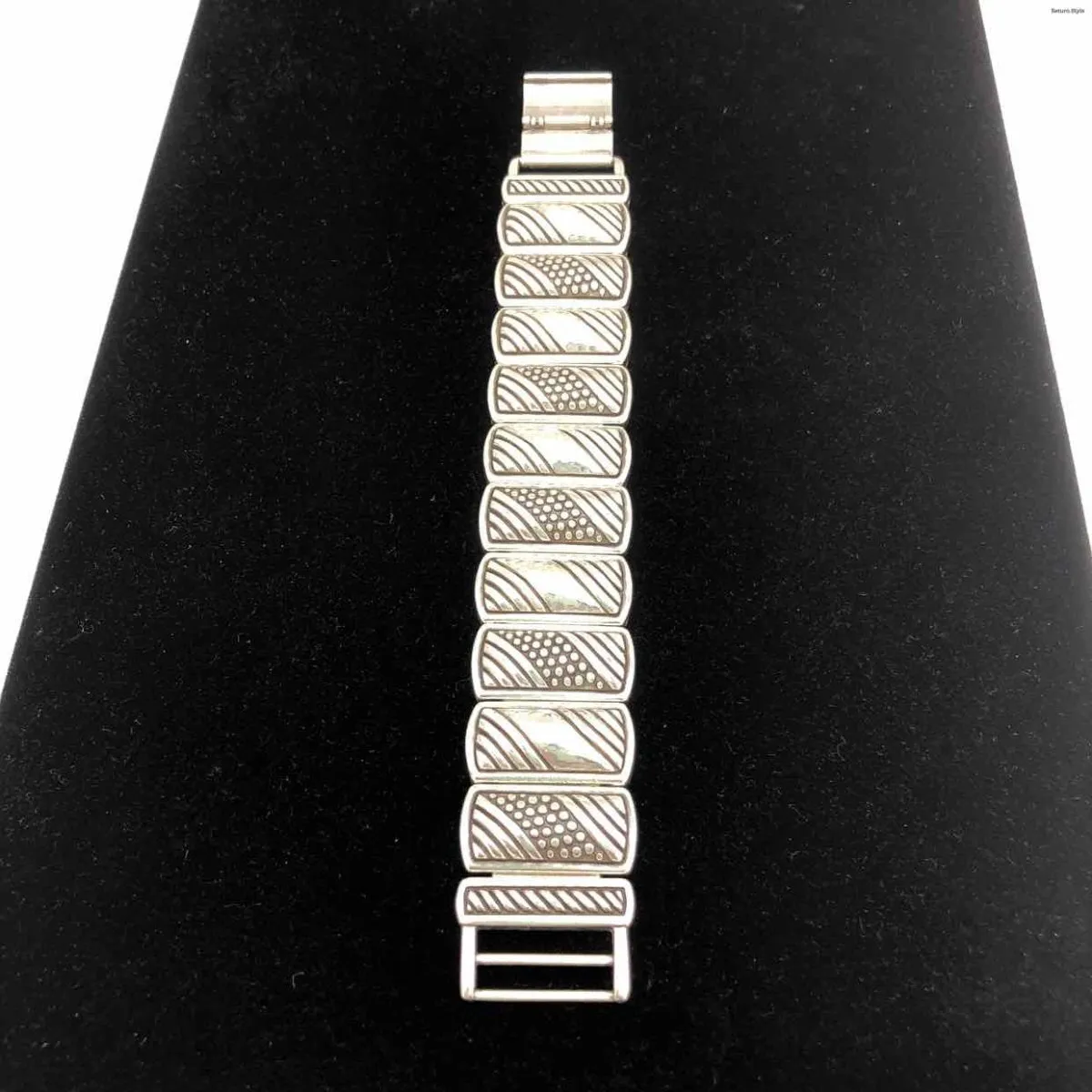 BRIGHTON Silvertone Textured Links Bracelet