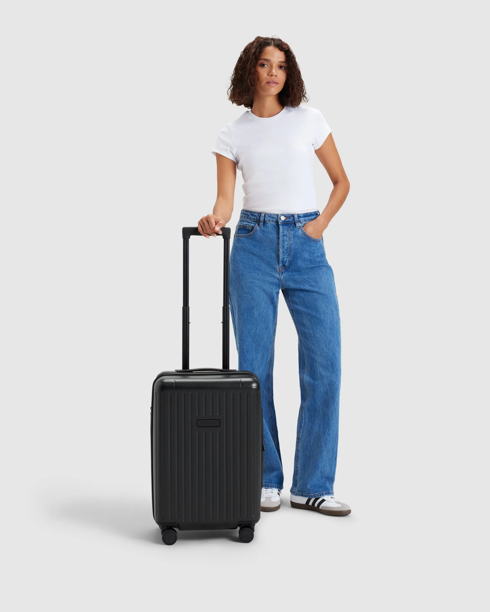 Expandable Carry On Suitcase - Caviar Black