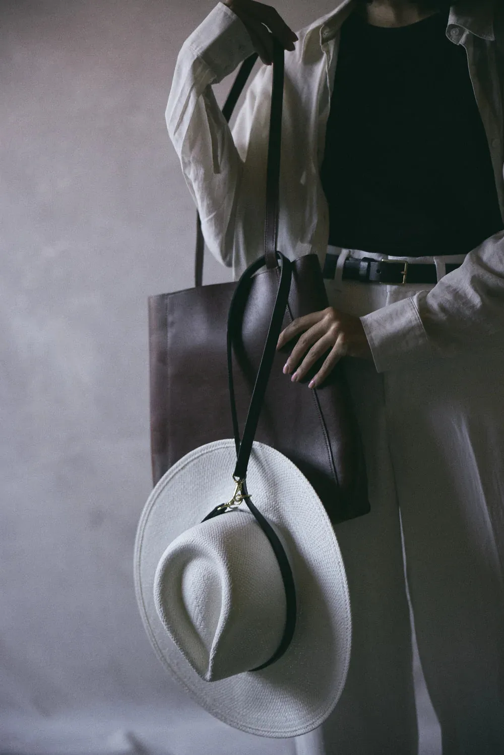 HAT CARRIER