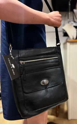Jilly Black Leather Handbag #Jilly