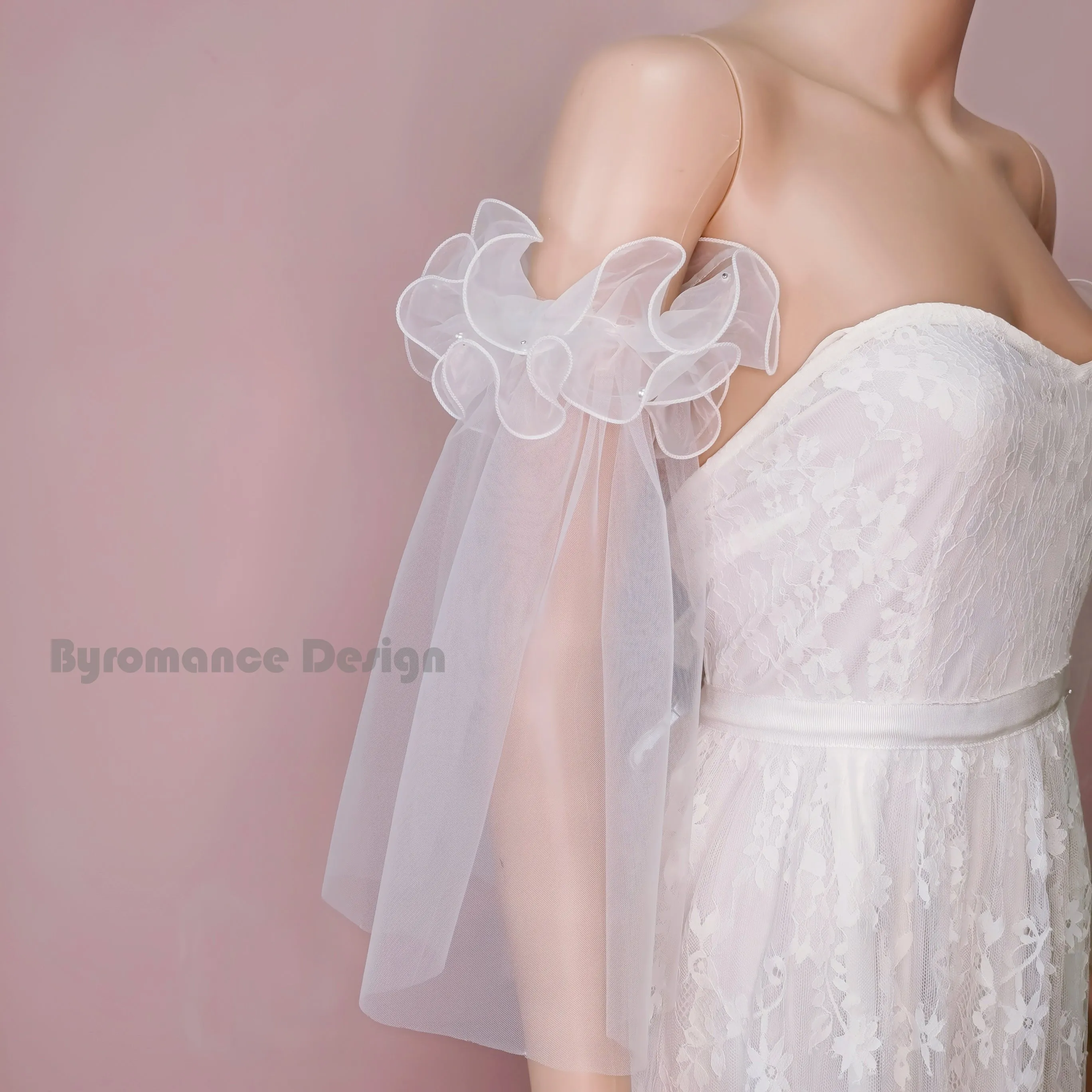 pure tulle and glitter tulle match wedding sleeve with lace edge