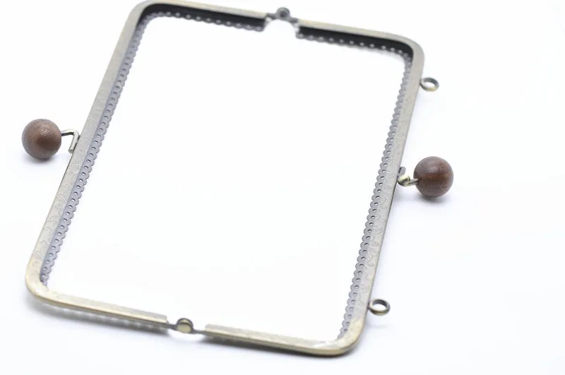 Retro Bronze Purse Frame Bag Clutch Bag Sewing Style With Wood Closure Pick Color