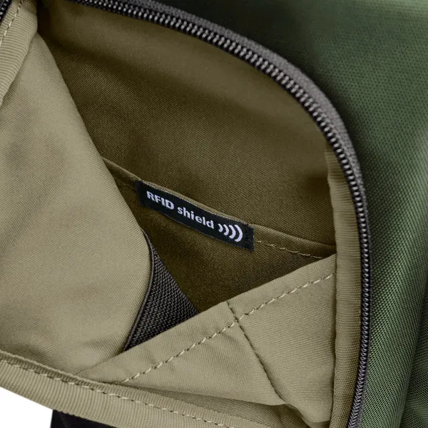 SLIM EXPANDABLE BACKPACK
