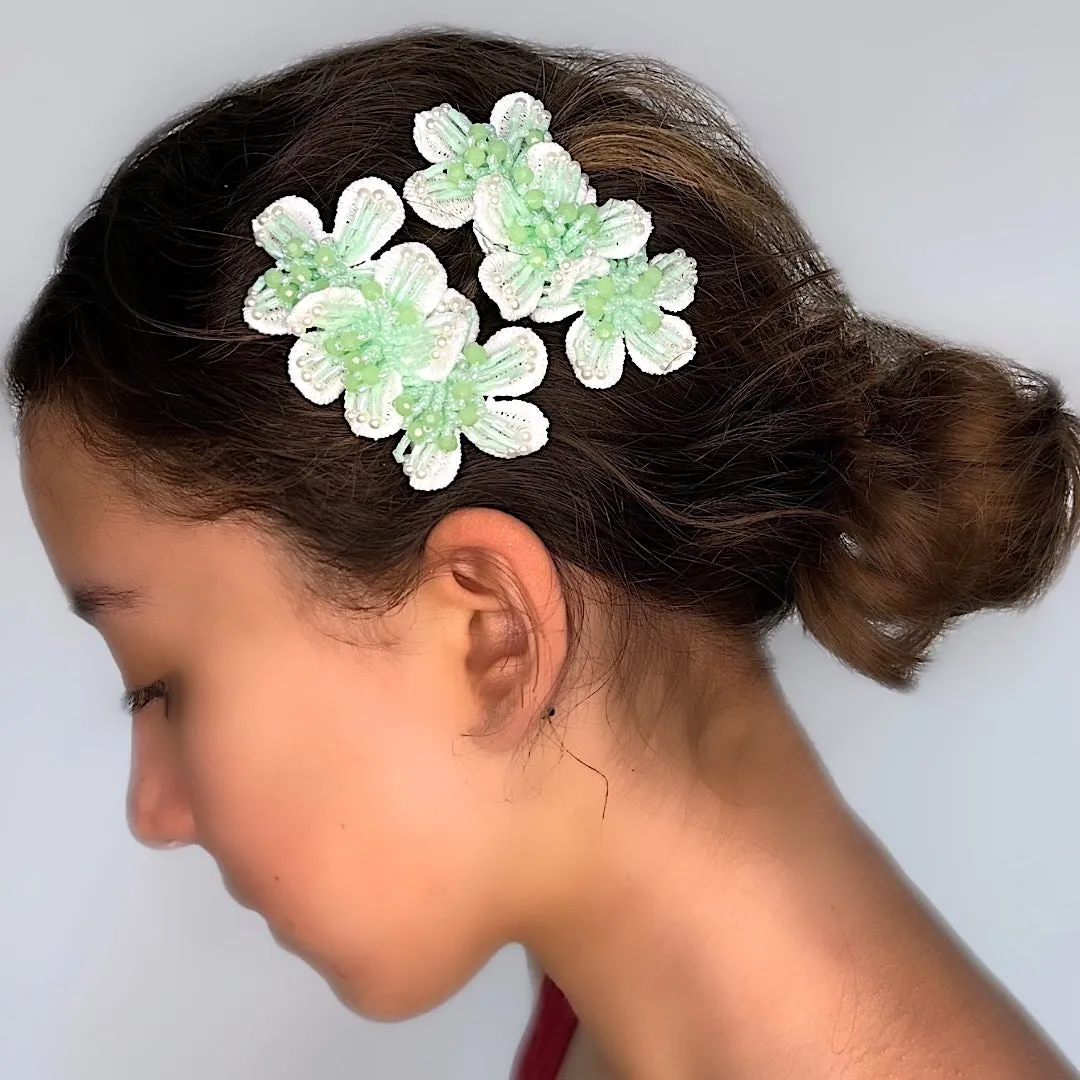 The Carys Girls Flower Clip Set